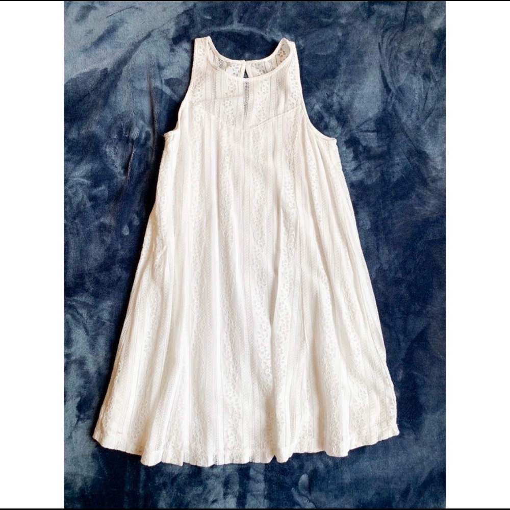 Abercrombie & Fitch White Lace Shift Dress